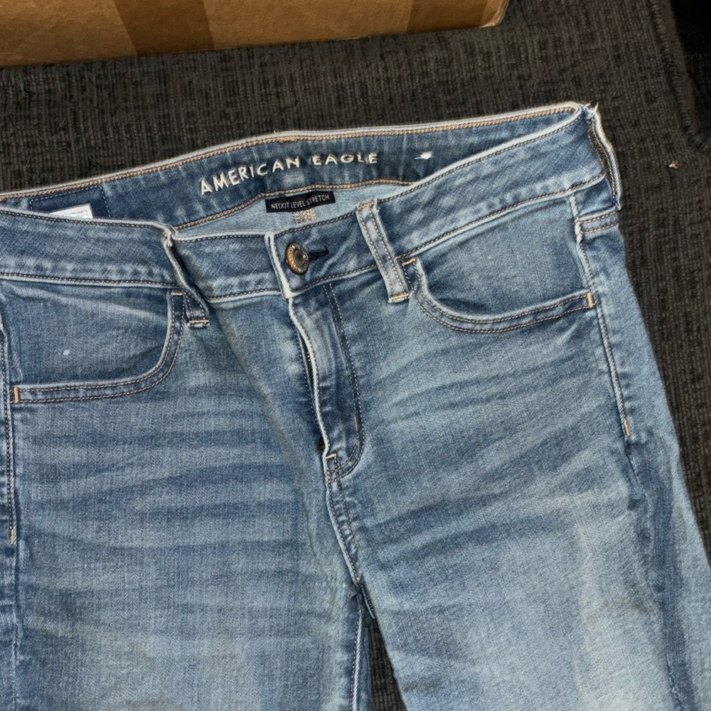 American eagle Next Level Stretch jeans size 8